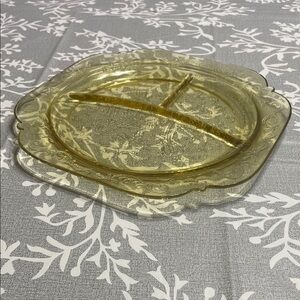 Federal Glass Madrid Amber Divided Serving Plate